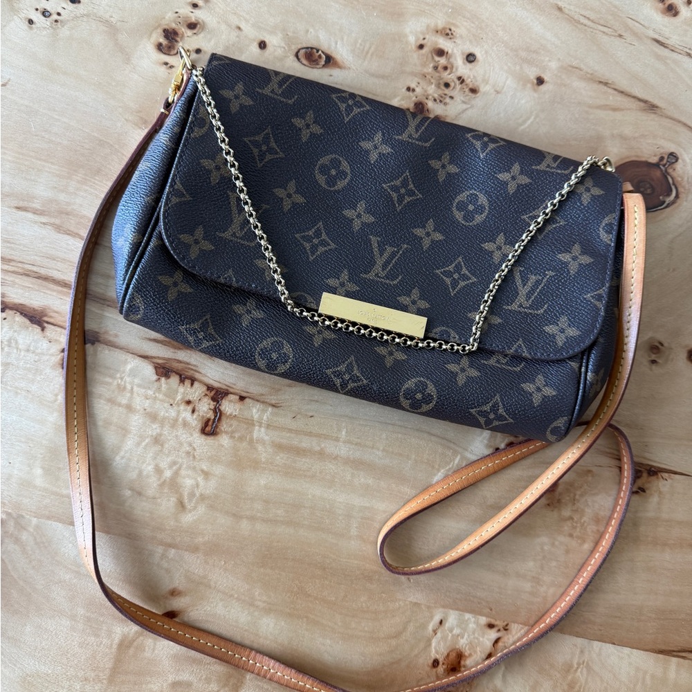 Authentic Louis Vuitton Favorite MM bag
